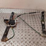 ELEVALUNAS DELANTERO DERECHO 129745