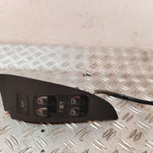 MANDO ELEVALUNAS DELANTERO IZQUIERDO 129594