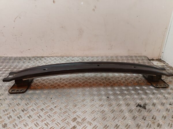 REFUERZO PARAGOLPES DELANTERO 130555