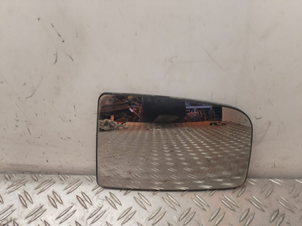 CRISTAL RETROVISOR IZQUIERDO 129216
