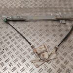 ELEVALUNAS DELANTERO DERECHO 130510