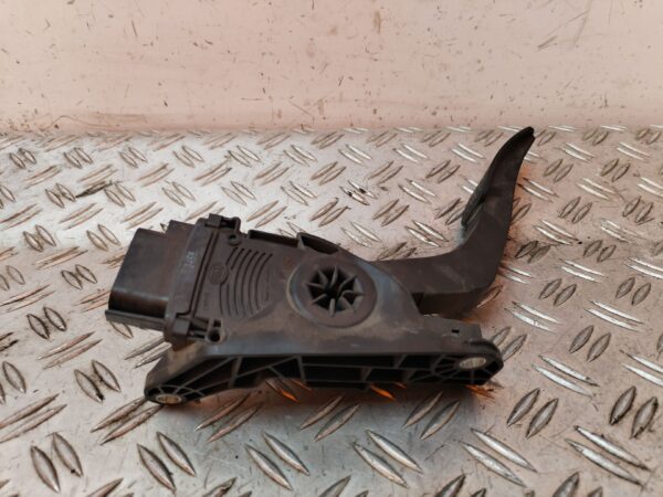 POTENCIOMETRO PEDAL 128685