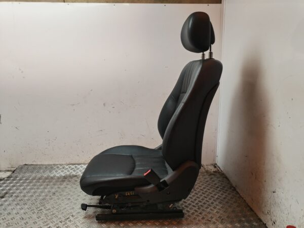 ASIENTO DELANTERO DERECHO 129592