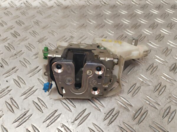 CERRADURA PUERTA DELANTERA IZQUIERDA 129304
