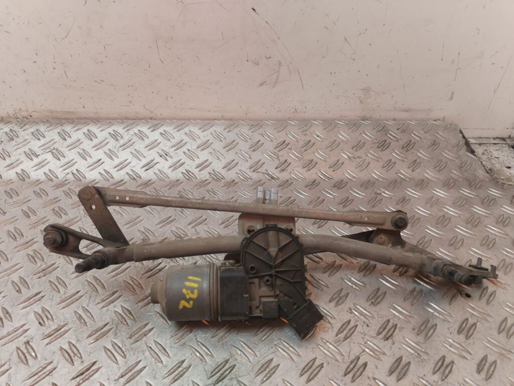 MOTOR LIMPIA DELANTERO 129555