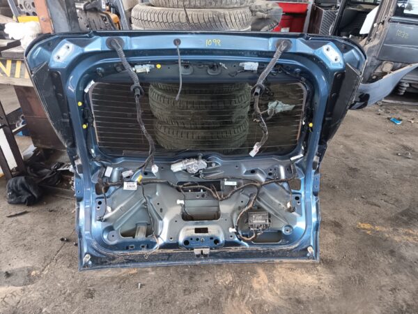 PORTON TRASERO 129423