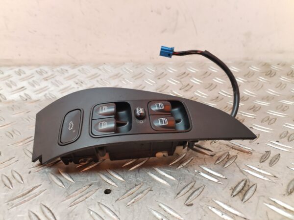MANDO ELEVALUNAS DELANTERO IZQUIERDO 129594