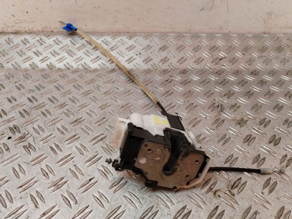 CERRADURA PUERTA DELANTERA DERECHA 129999