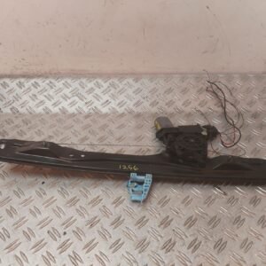 ELEVALUNAS DELANTERO IZQUIERDO 129371