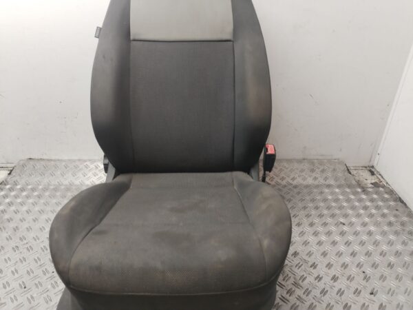 ASIENTO DELANTERO DERECHO 129537