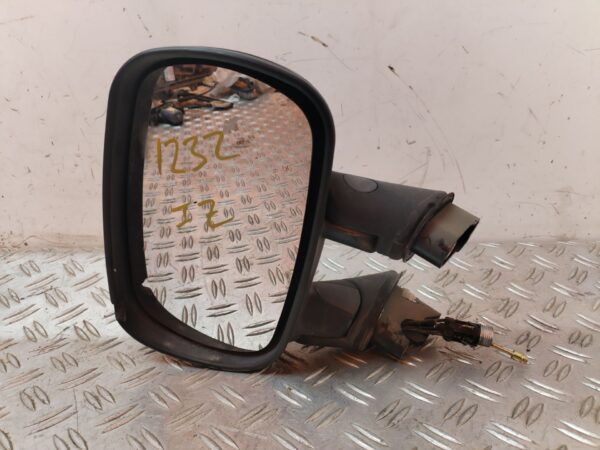 RETROVISOR IZQUIERDO 129418