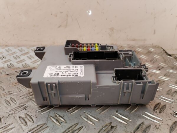 CAJA RELES / FUSIBLES 129970