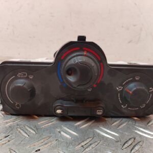 MANDO CALEFACCION / AIRE ACONDICIONADO 130111