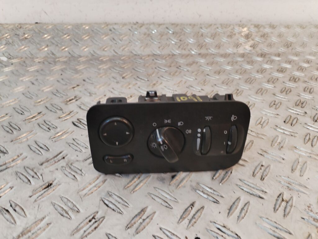 MANDO LUCES 125035