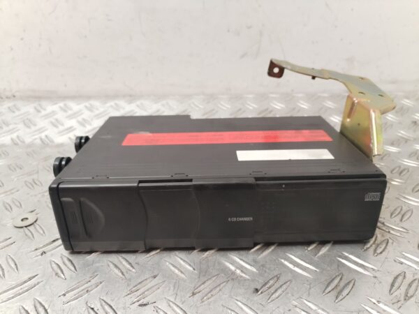 SISTEMA AUDIO / RADIO CD 130044