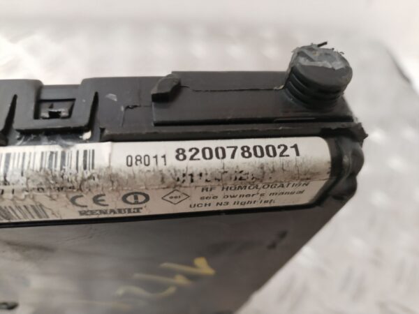 CAJA RELES / FUSIBLES 126319