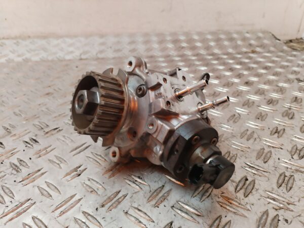 BOMBA INYECCION 130207