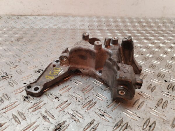 SOPORTE MOTOR 130204