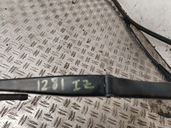 BRAZO LIMPIA DELANTERO IZQUIERDO 130227