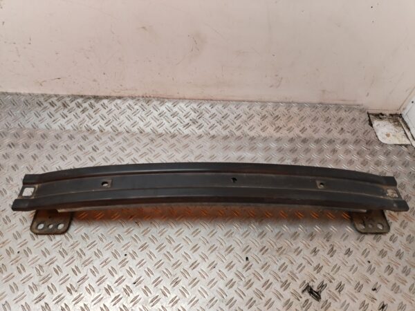 REFUERZO PARAGOLPES DELANTERO 130555