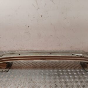 REFUERZO PARAGOLPES DELANTERO 130086