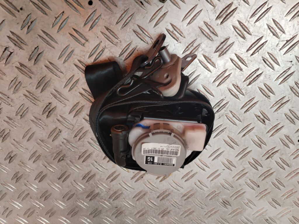 CINTURON SEGURIDAD DELANTERO IZQUIERDO 130337