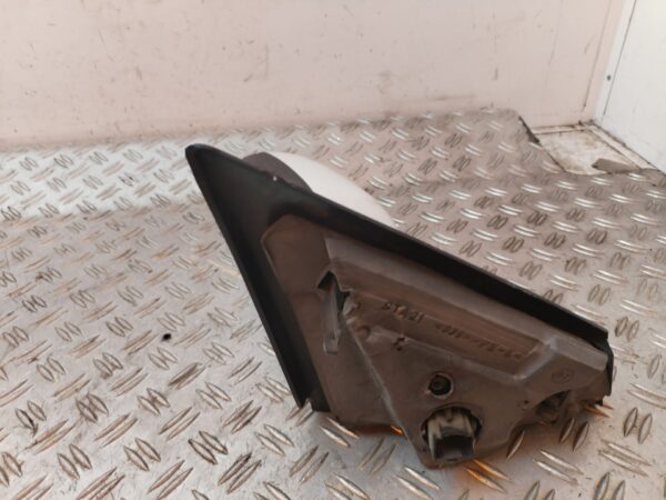 RETROVISOR IZQUIERDO 128959