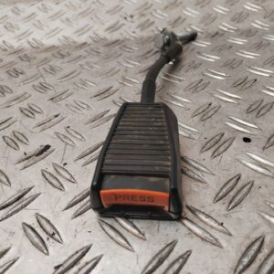 ENGANCHE CINTURON DELANTERO IZQUIERDO 128349