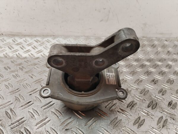 SOPORTE MOTOR 130237