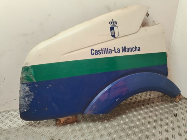 ALETA DELANTERA IZQUIERDA 129871