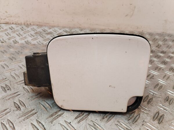 TAPA EXTERIOR COMBUSTIBLE 130461