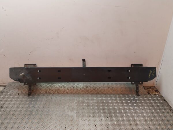 REFUERZO PARAGOLPES DELANTERO 130306
