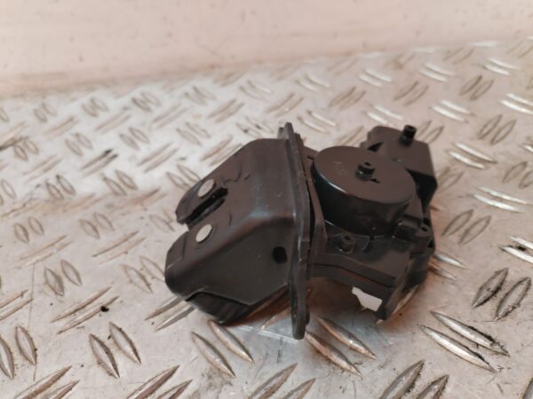 CERRADURA MALETERO / PORTON 129236