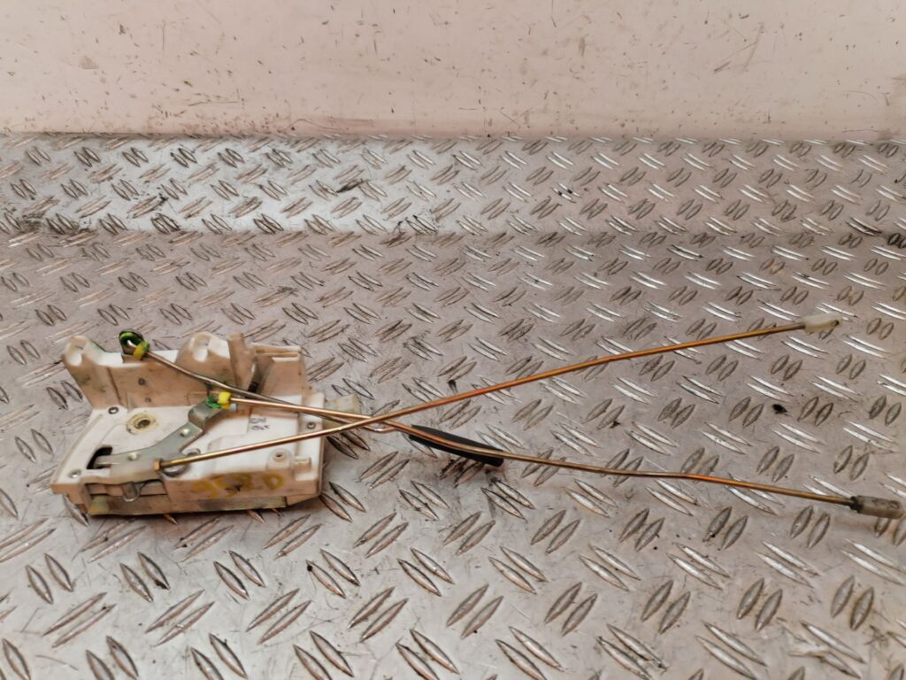 CERRADURA PUERTA DELANTERA DERECHA 128939