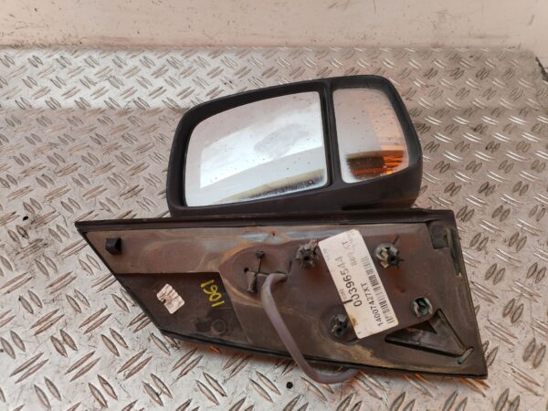 RETROVISOR DERECHO 129727