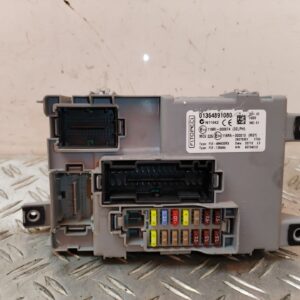 CAJA RELES / FUSIBLES 129970