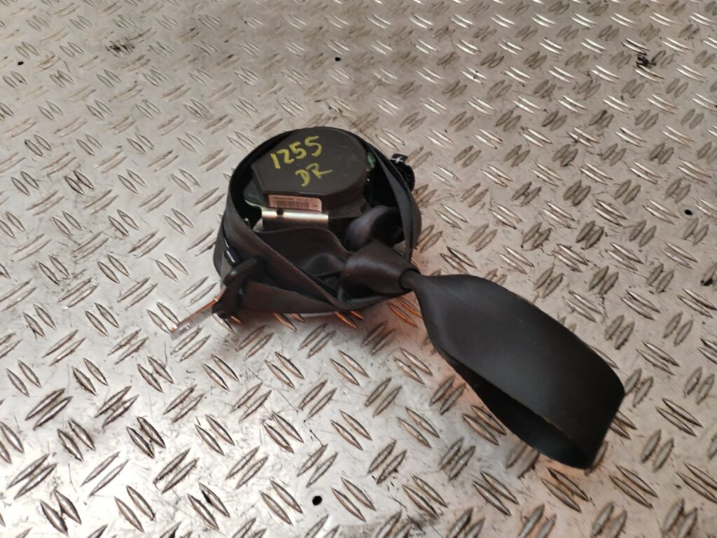 CINTURON SEGURIDAD DELANTERO DERECHO 130069