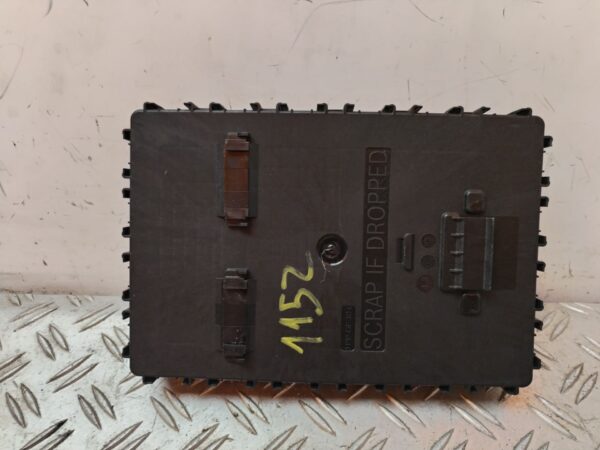 CAJA RELES / FUSIBLES 129222