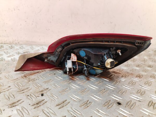 PILOTO TRASERO IZQUIERDO INTERIOR 129231