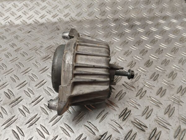 SOPORTE MOTOR IZQUIERDO 129503