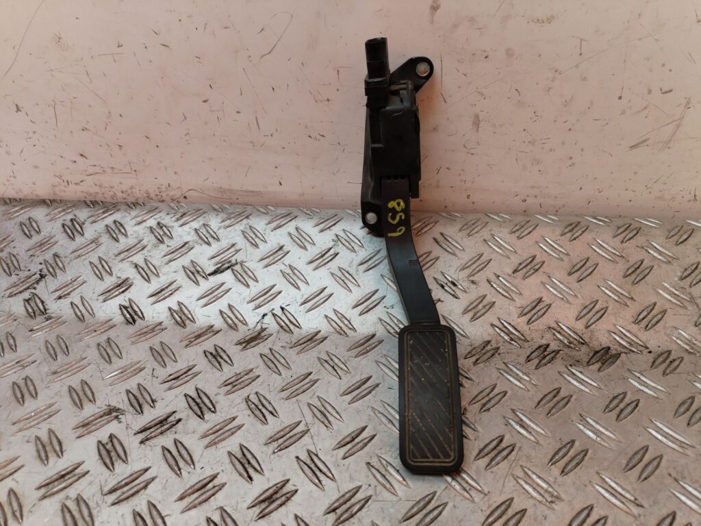 POTENCIOMETRO PEDAL 128685