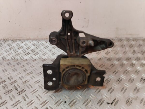 SOPORTE MOTOR 130629