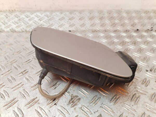 TAPA EXTERIOR COMBUSTIBLE 131001