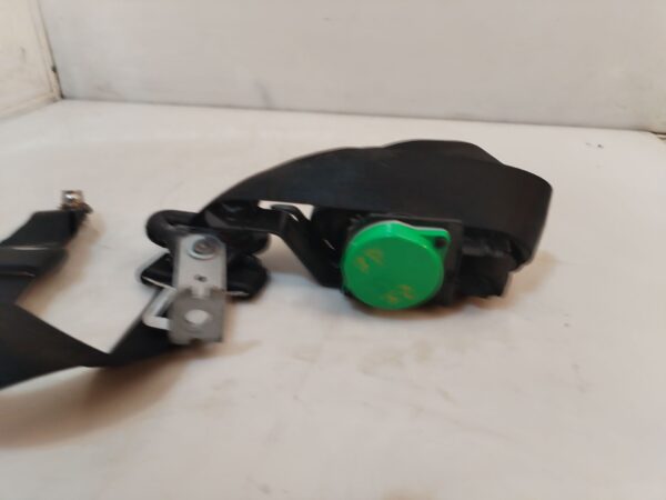 CINTURON SEGURIDAD TRASERO IZQUIERDO 125022
