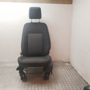 ASIENTO DELANTERO IZQUIERDO 130669