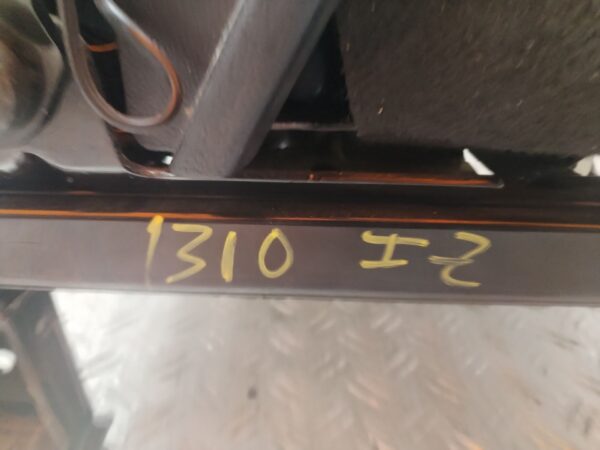 ASIENTO DELANTERO IZQUIERDO 130669
