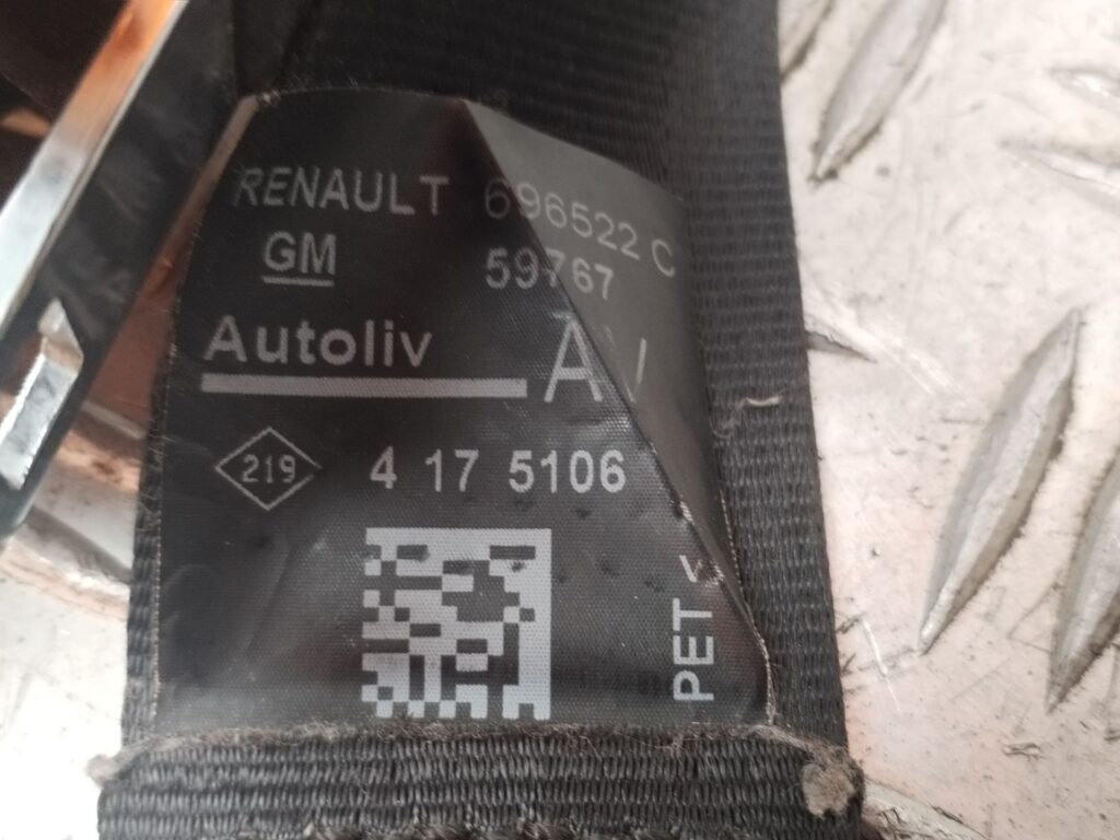 CINTURON SEGURIDAD DELANTERO DERECHO 130764