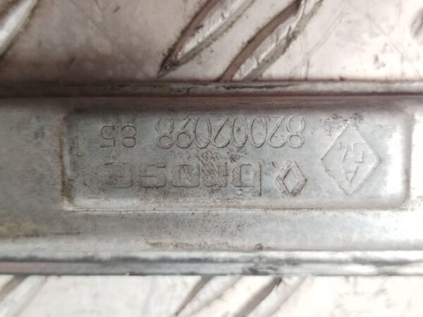 ELEVALUNAS DELANTERO IZQUIERDO 130857