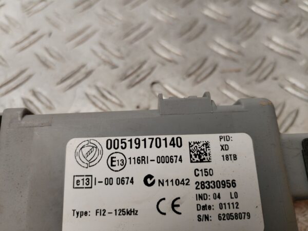 CAJA RELES / FUSIBLES 131332