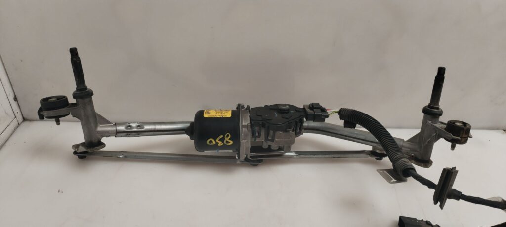 MOTOR LIMPIA DELANTERO 124890